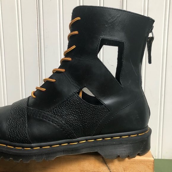 dr martens katrina